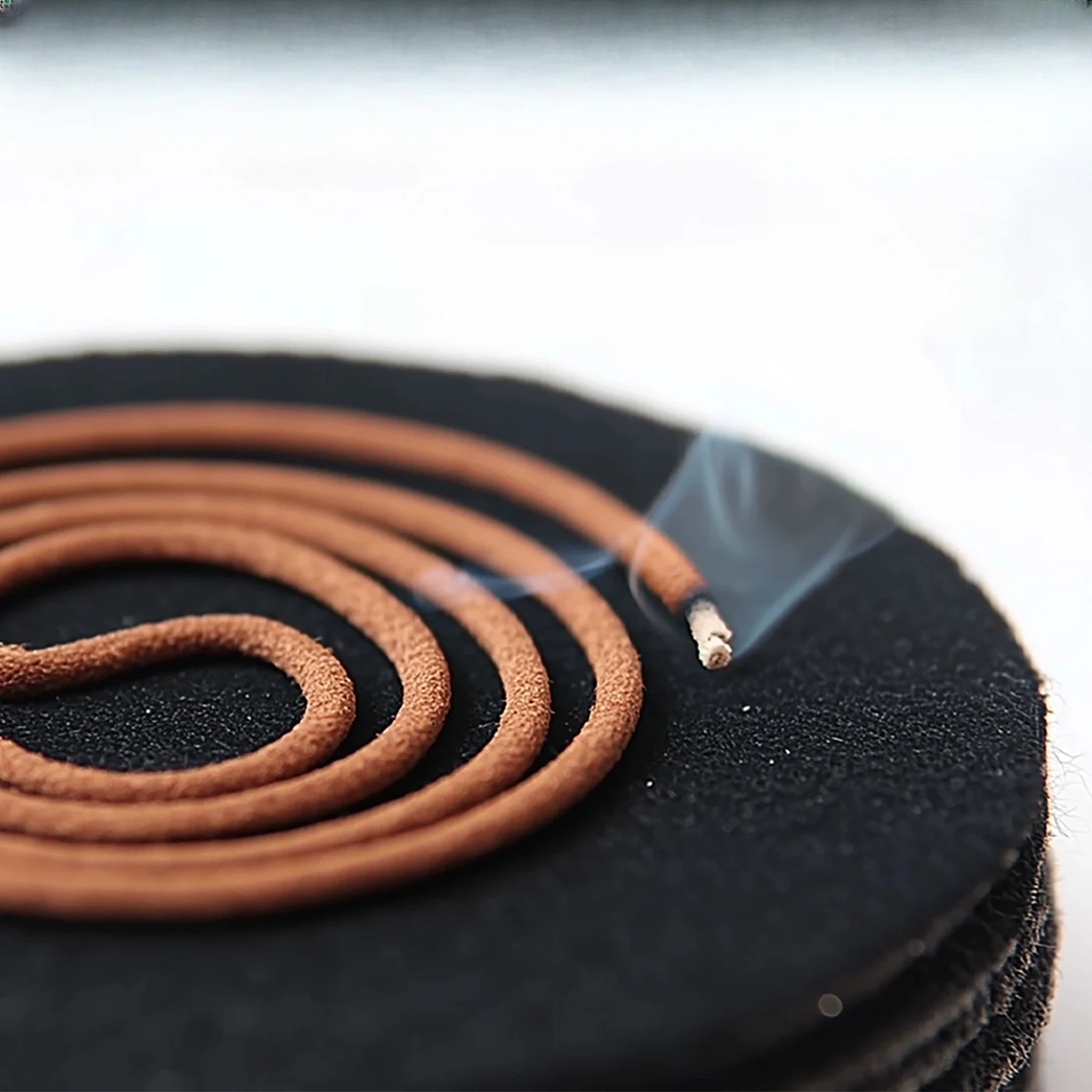Aluminum Foil Faced Carbon Felt Pads, product photograph 2 of 5